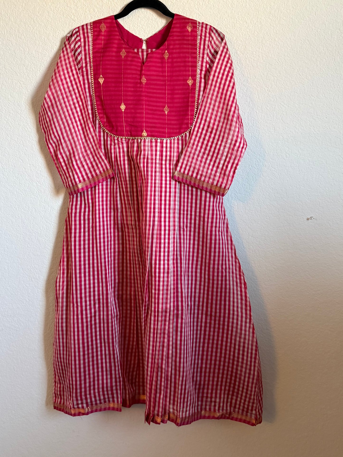 Pink Maheshwari Silk Handloom Checks Coord Set