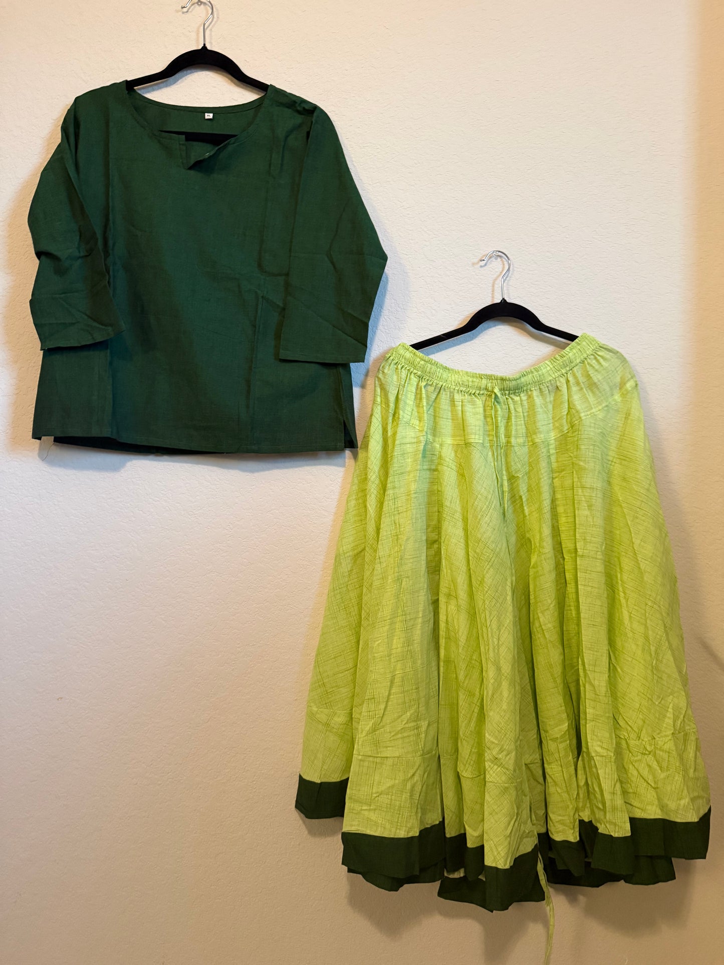 Pista green cotton skirt with green top - set