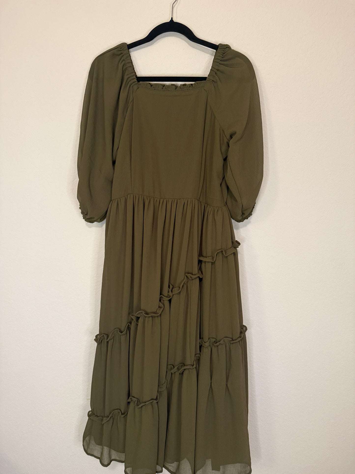 Olive Green Tiered Puff Sleeve Crape Midi Dress – Square Neck Boho Style