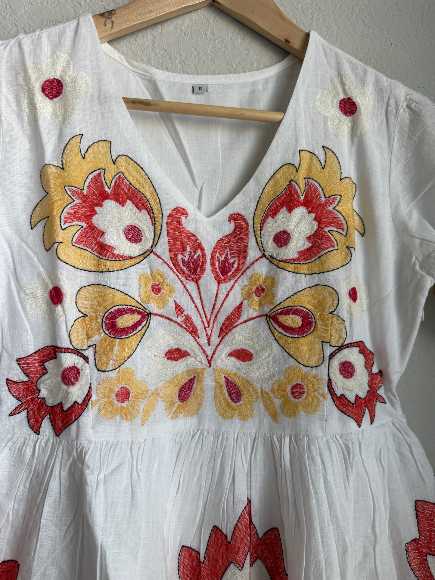 White Cotton Embroidered Short Tunic – Floral Vacation Kurti