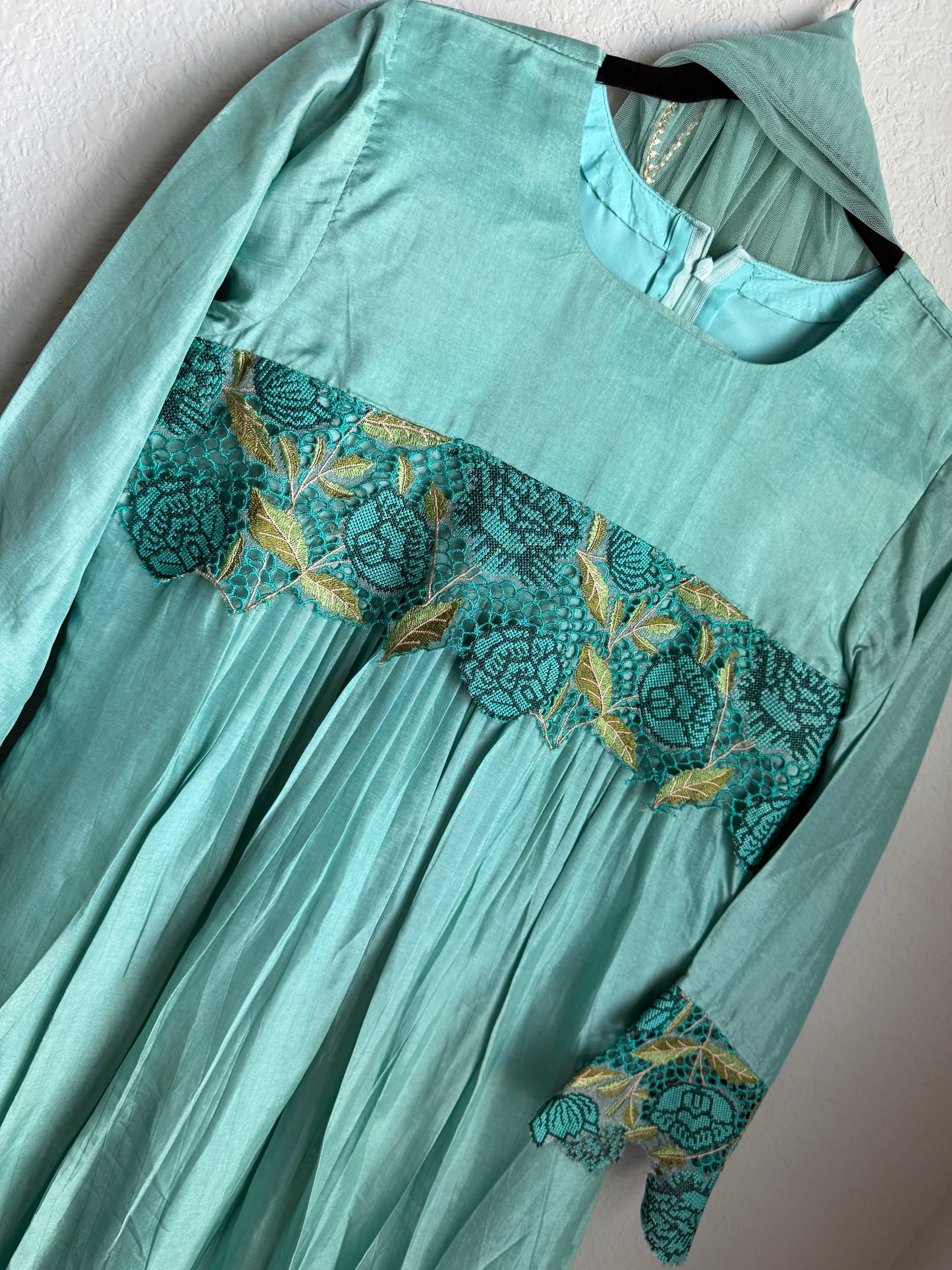 Sea green designer kurti set with net dupatta