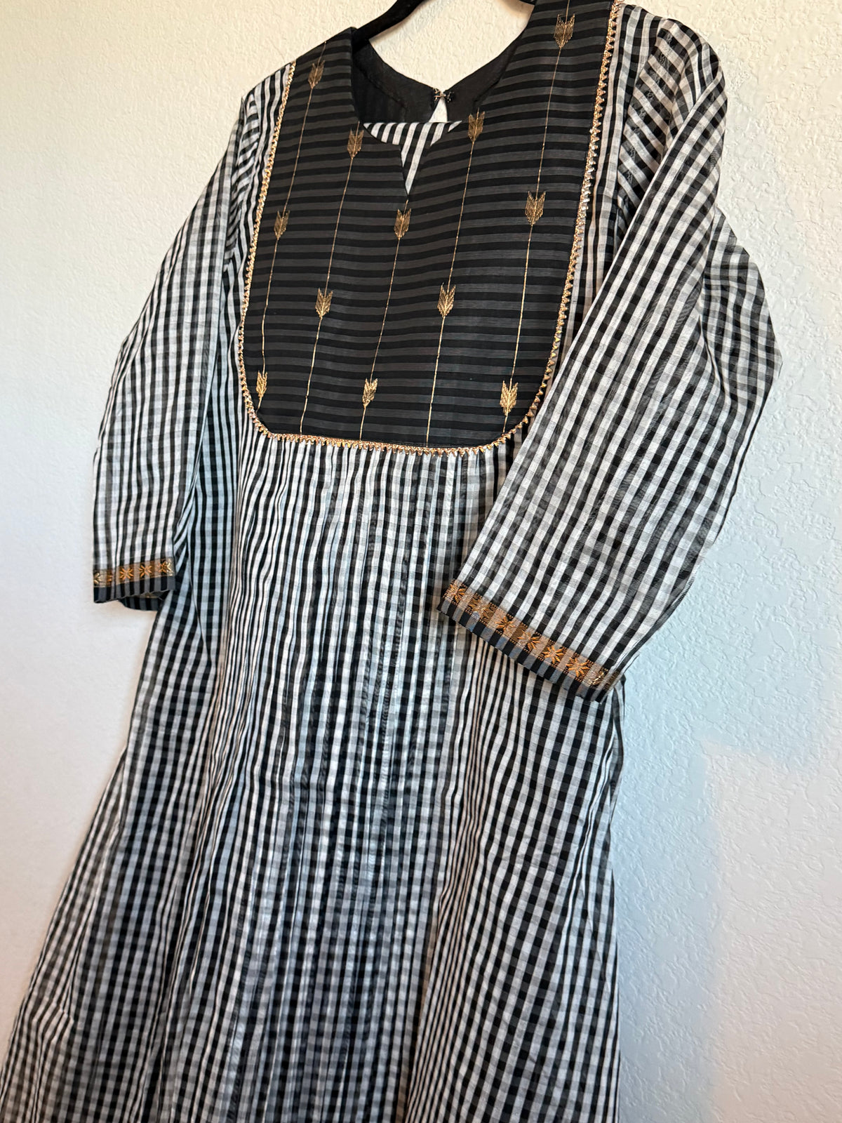 Black Maheshwari Silk Handloom Checks Coord Set