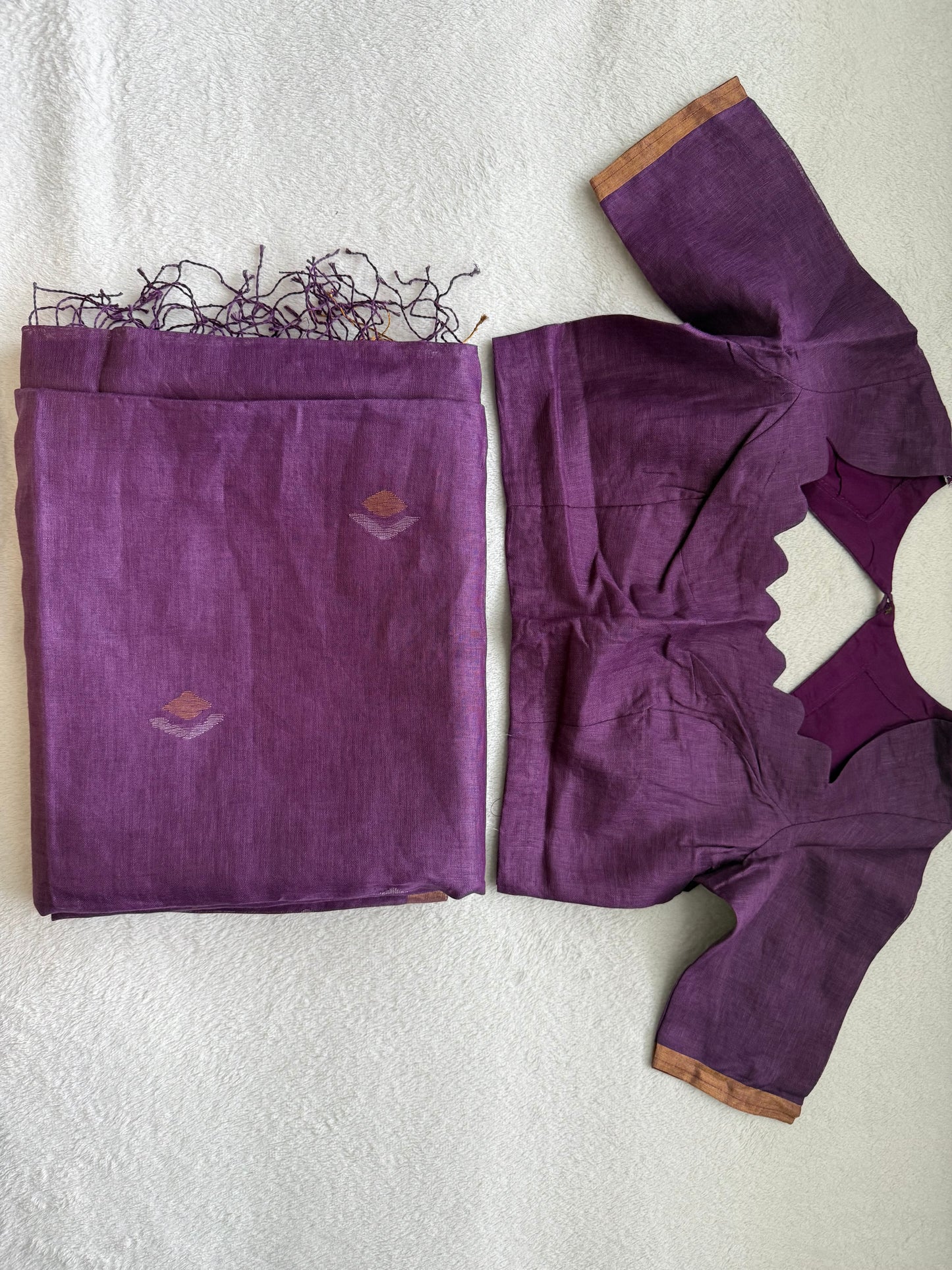 Wine Shade Lenin Handloom Jamdani Saree - with handloom mark