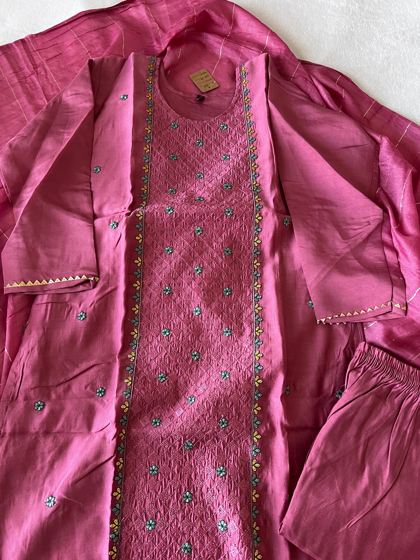 Mauve pink floral embroidery elegant kurti set