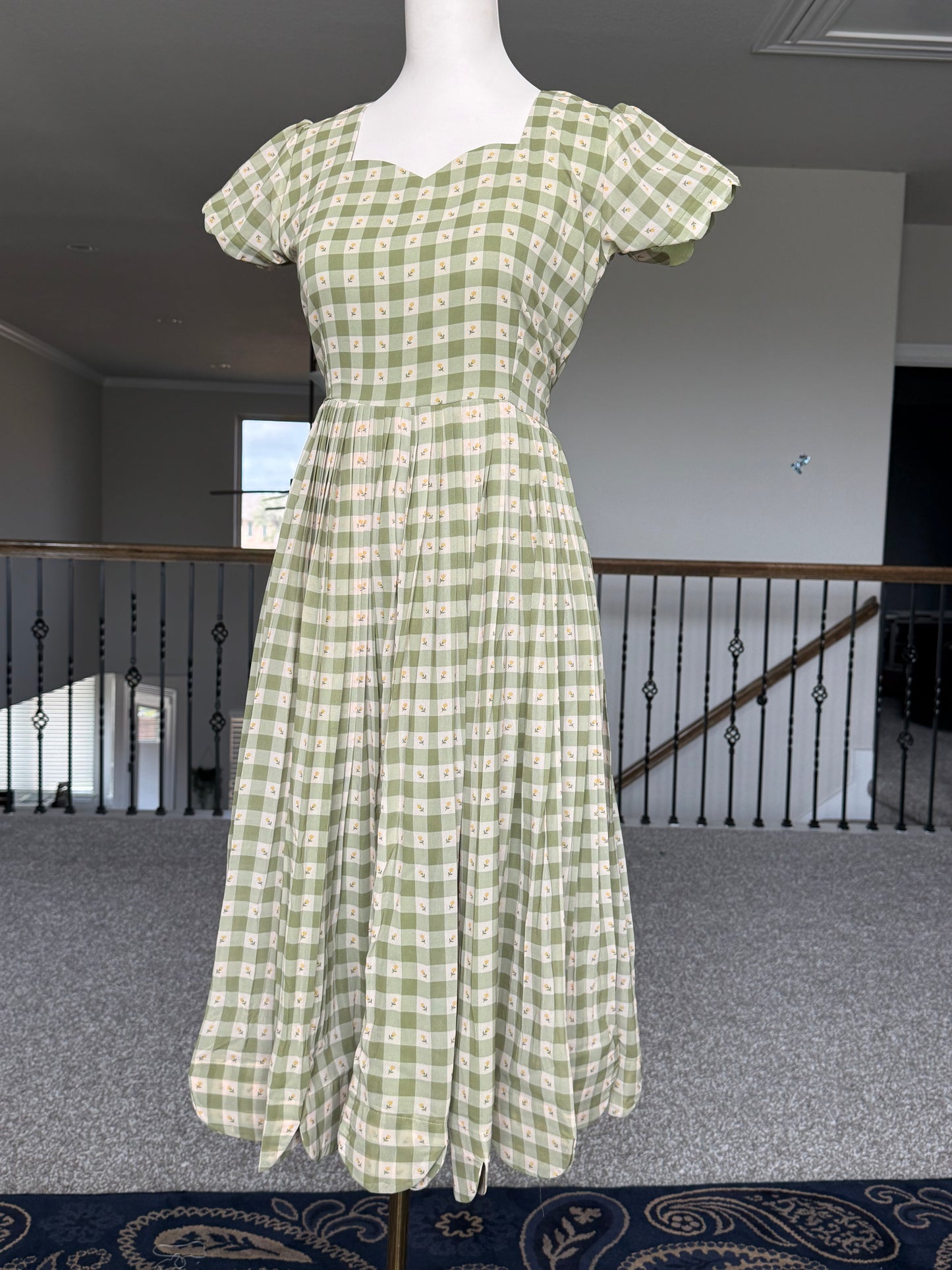 Green Floral Checks Georgette scallop style frock with short scallop sleeve