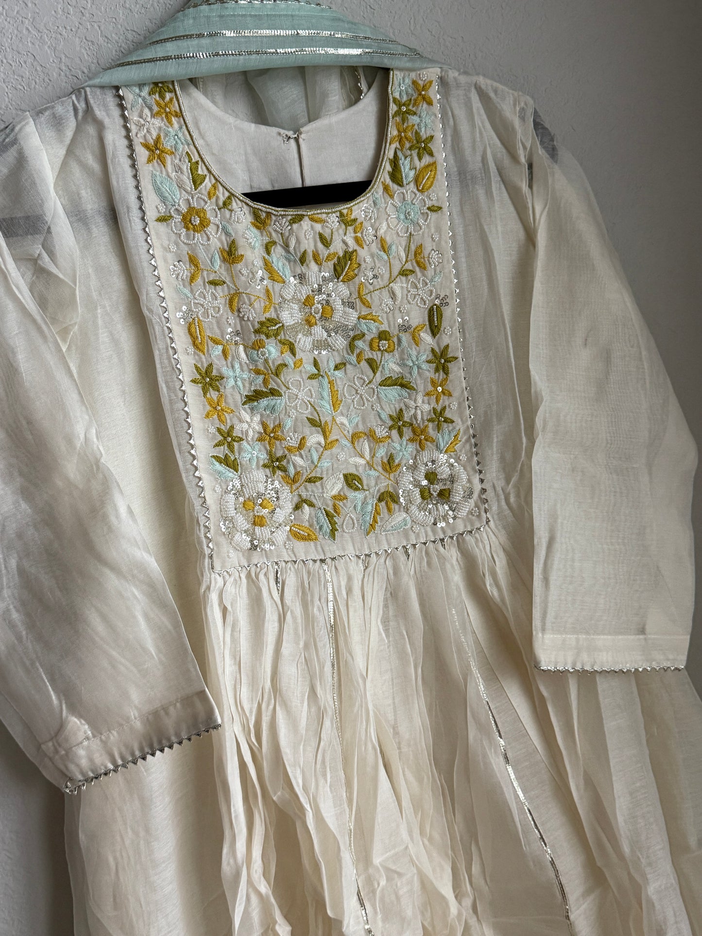 Ivory Mul Chanderi Anarkali Kurti Set – Elegant & Lightweight Festive Wear