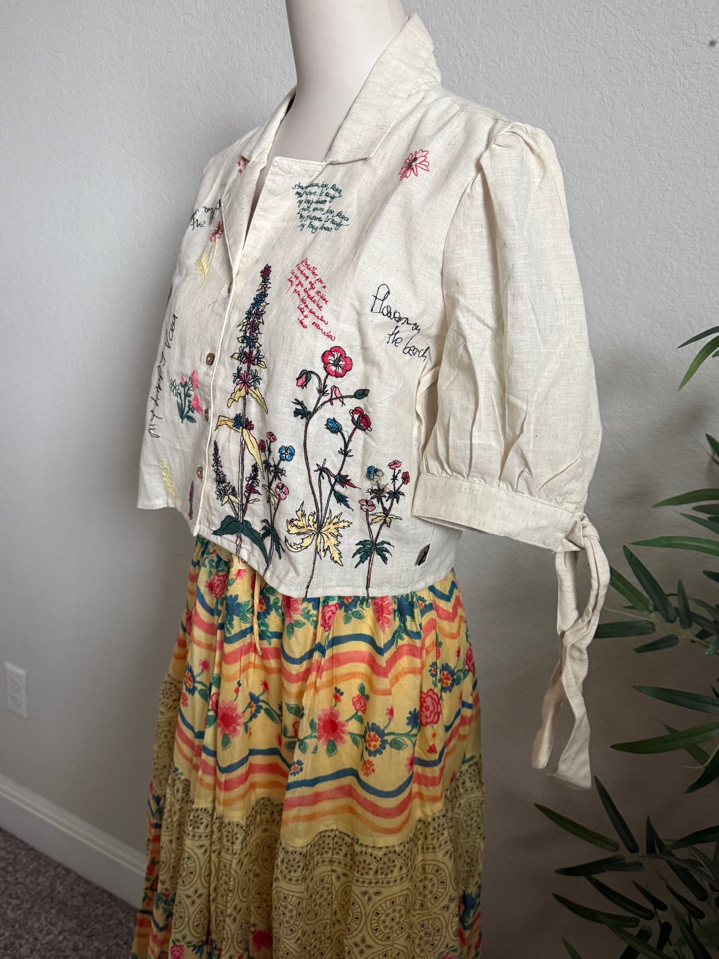 Yellow cotton skirt with white crop top