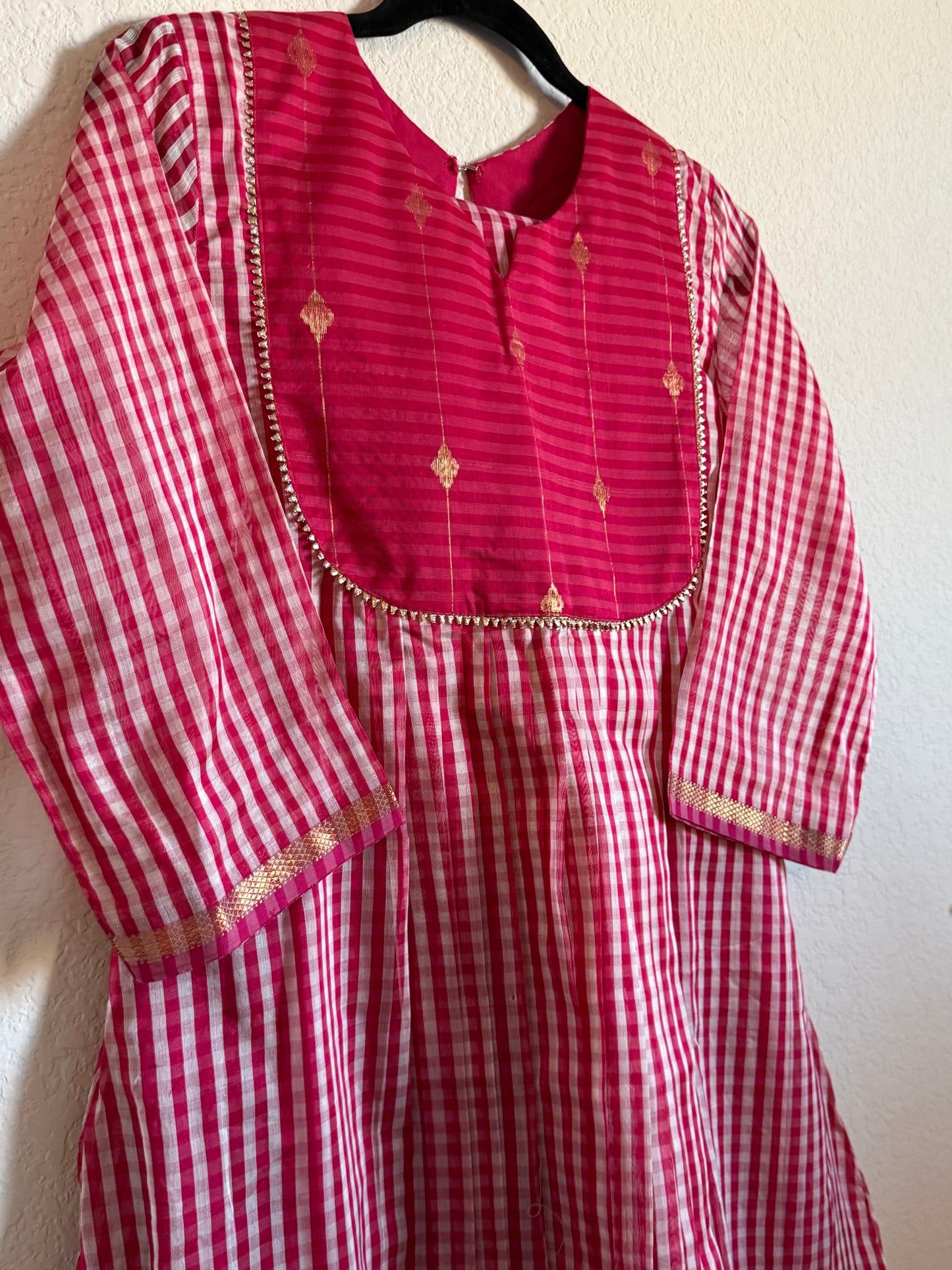 Pink Maheshwari Silk Handloom Checks Coord Set