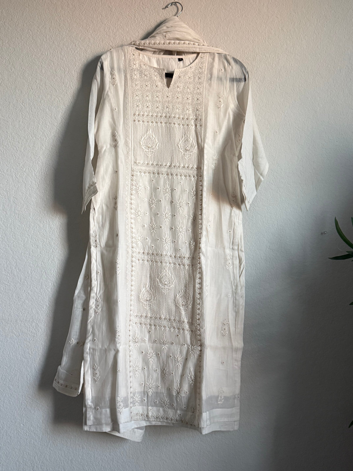 Ivory Shade Mul Chanderi Chikankari 3 piece suit set