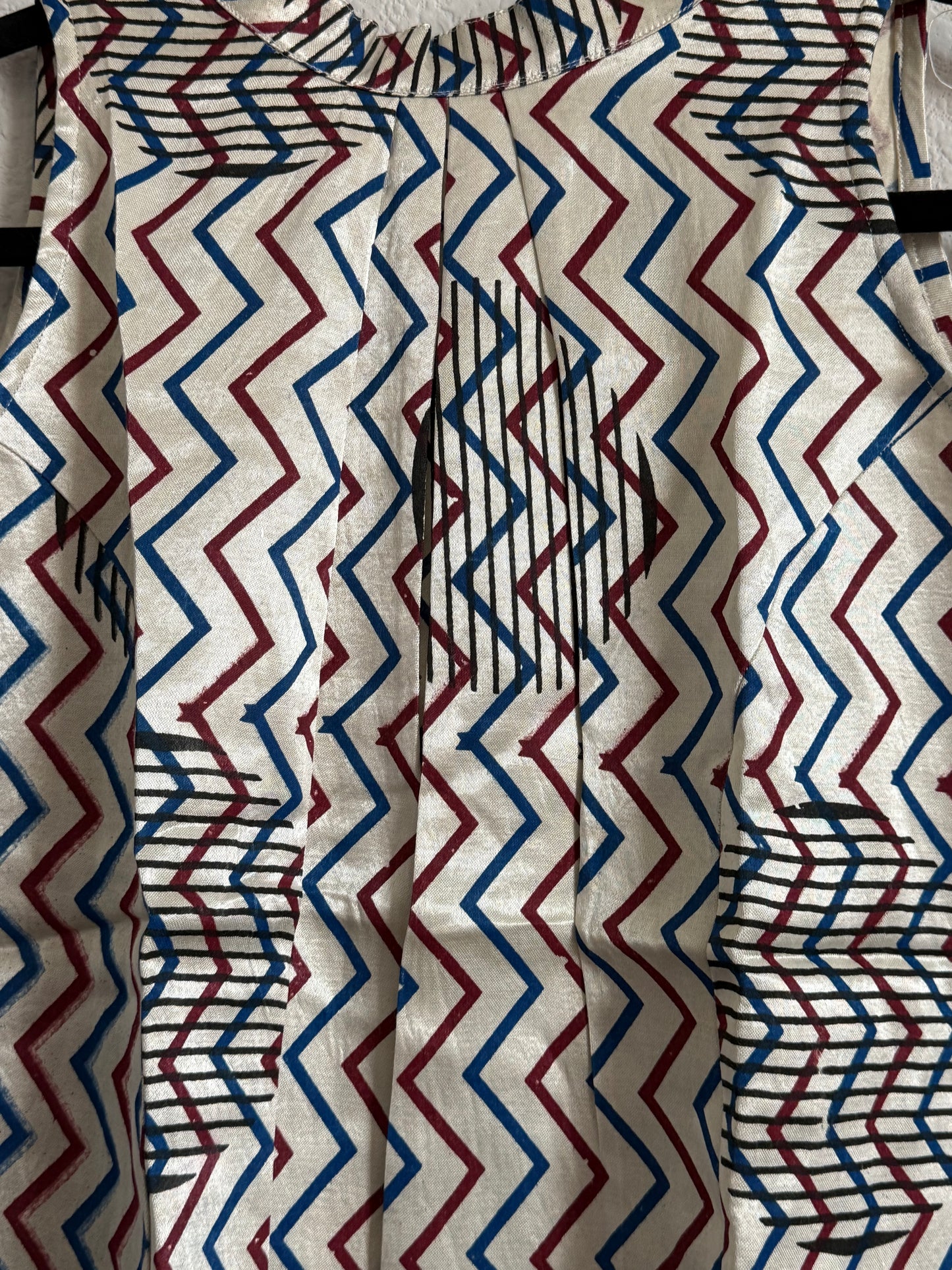 Chevron Print Mashru Silk Sleeveless Halter Neck Short Top