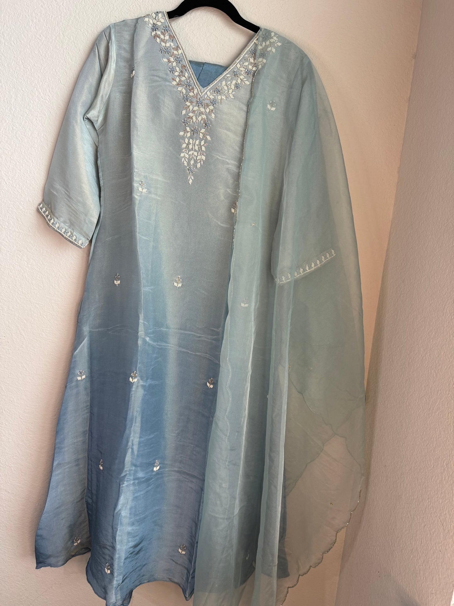 Sea blue pure tissue handwork butties A-line suit set