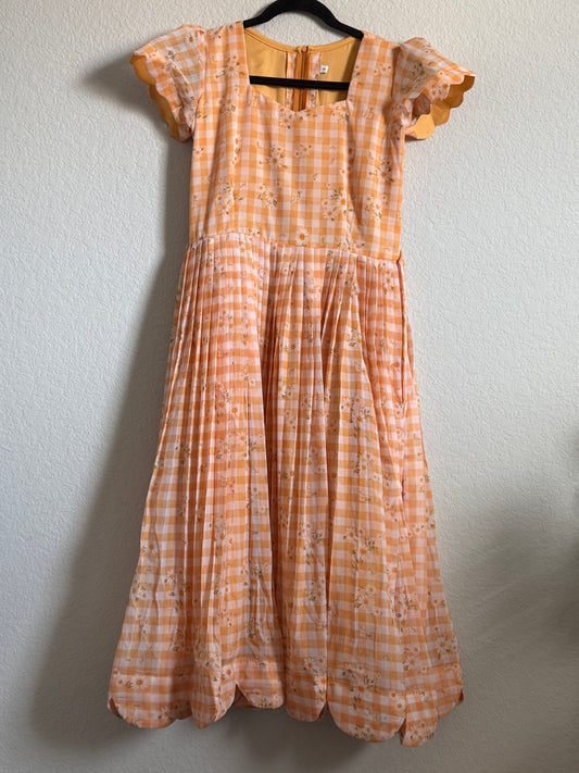 Yellow Floral Checks Georgette scallop style frock with short scallop sleeve