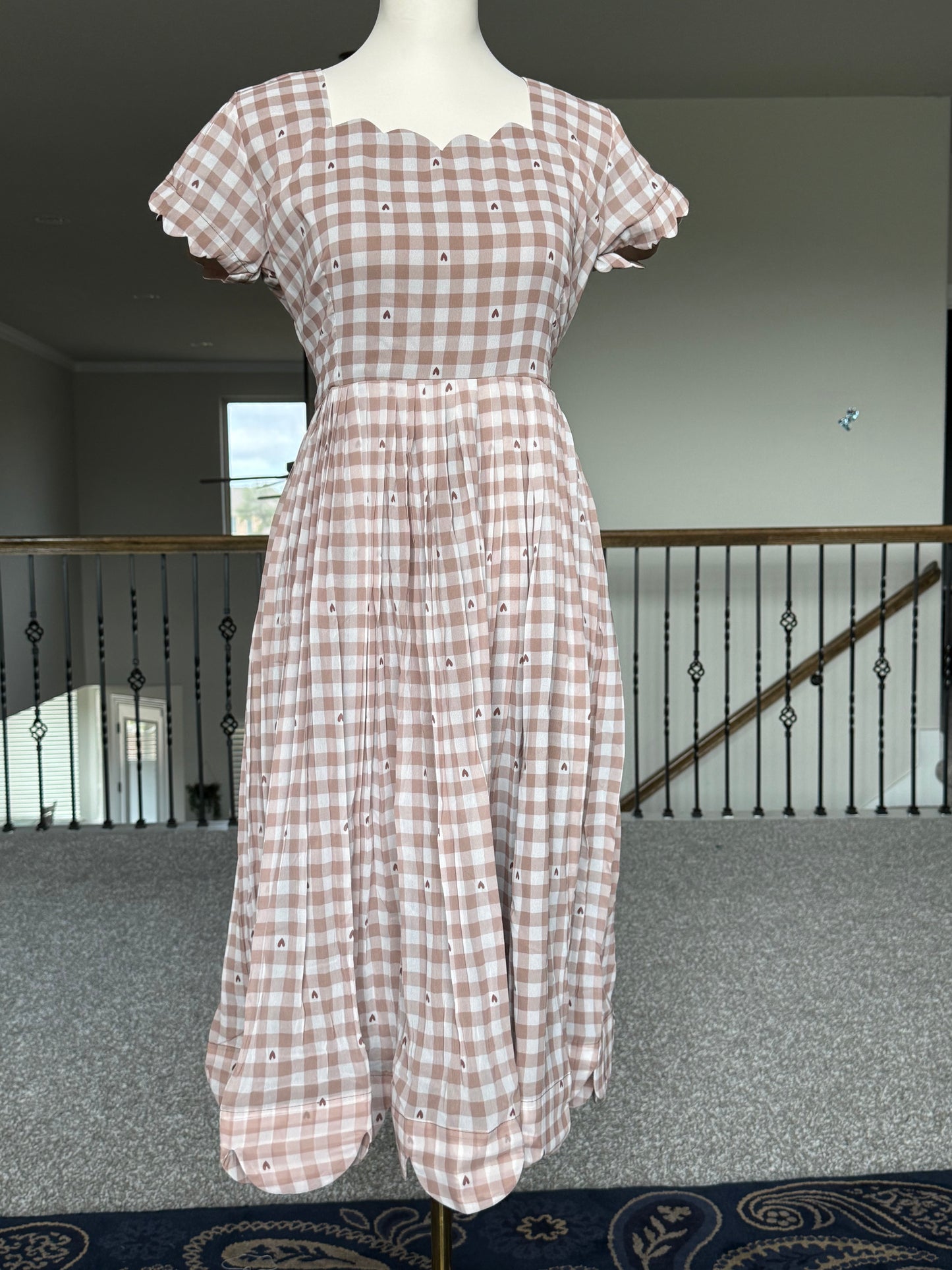 Brown Floral Checks Georgette scallop style frock with short scallop sleeve (Copy)