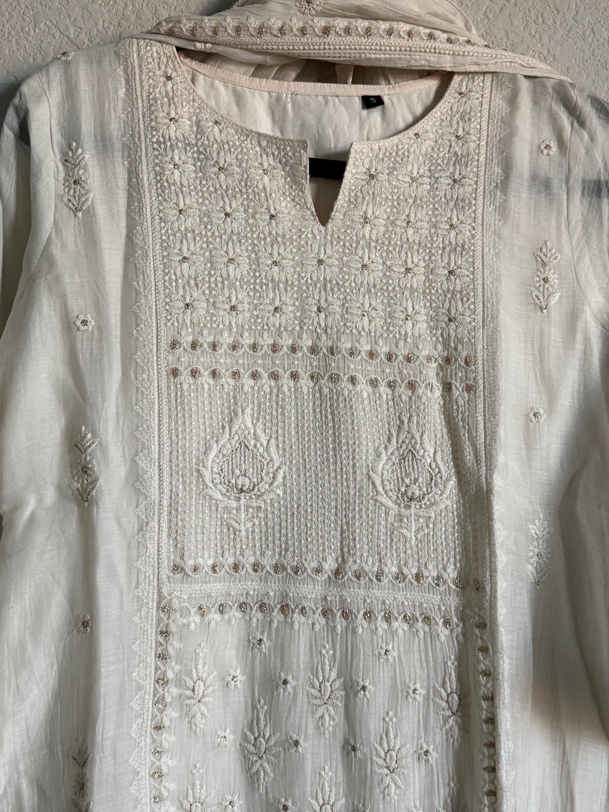 Ivory Shade Mul Chanderi Chikankari 3 piece suit set