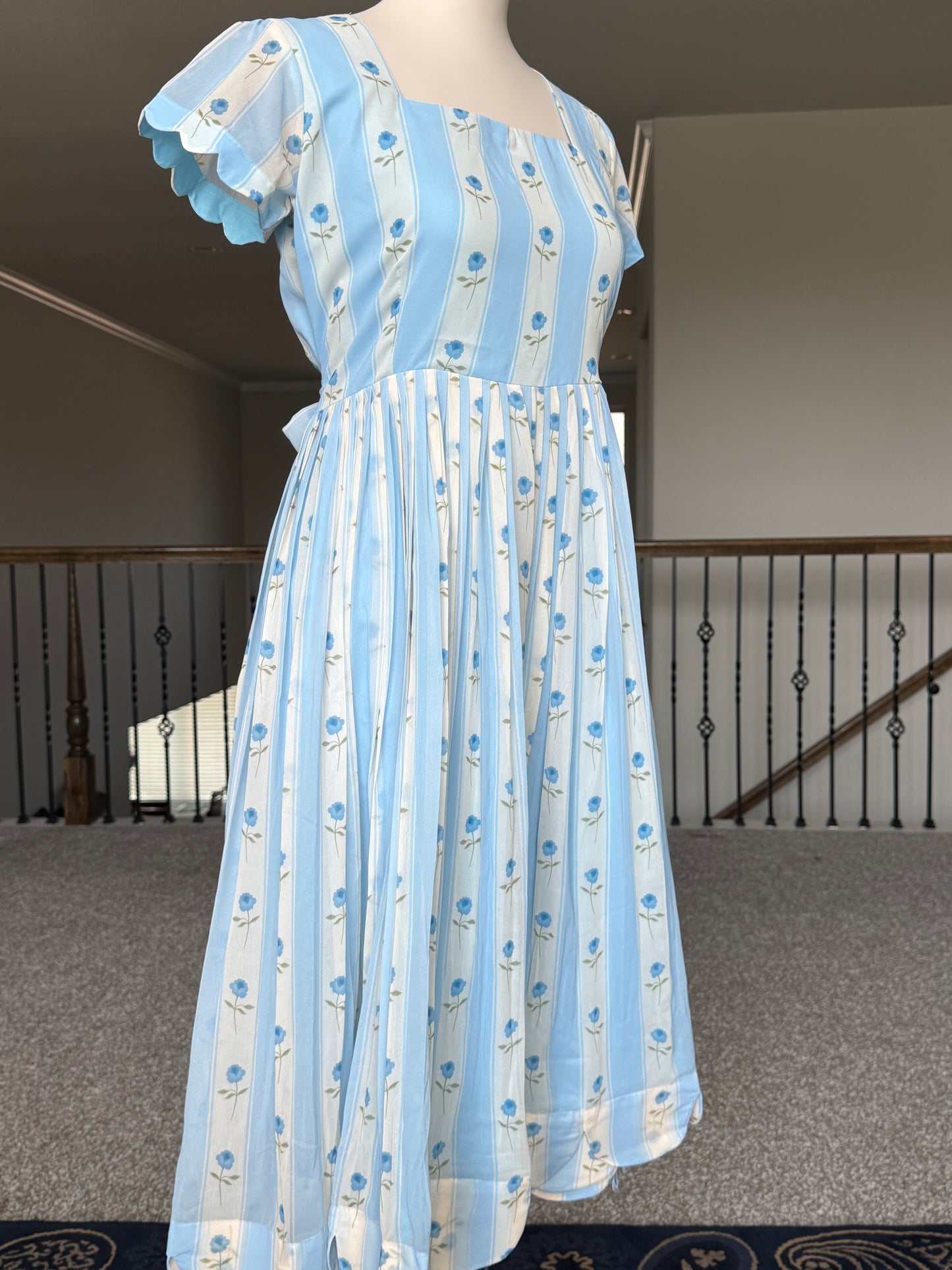 Blue Floral Georgette scallop style frock with short scallop sleeve