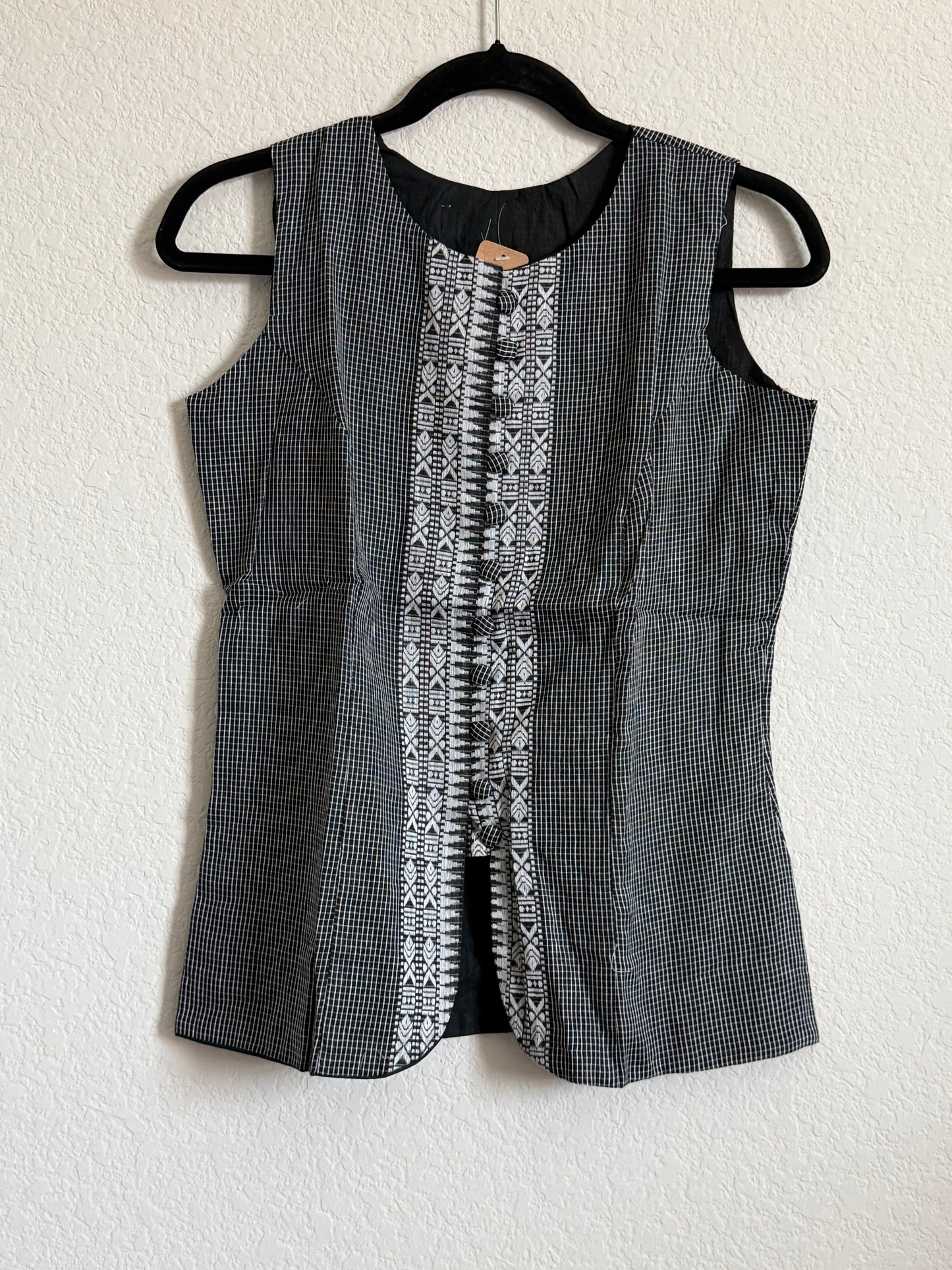 Black Cotton Checks Sleeveless Short Top