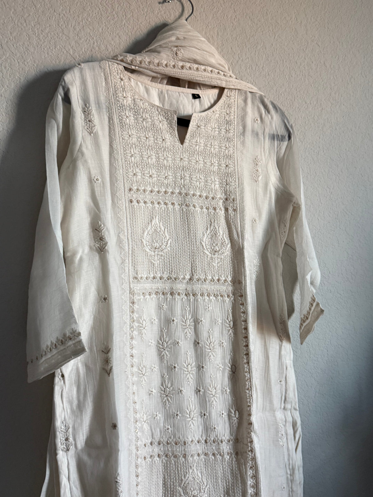 Ivory Shade Mul Chanderi Chikankari 3 piece suit set