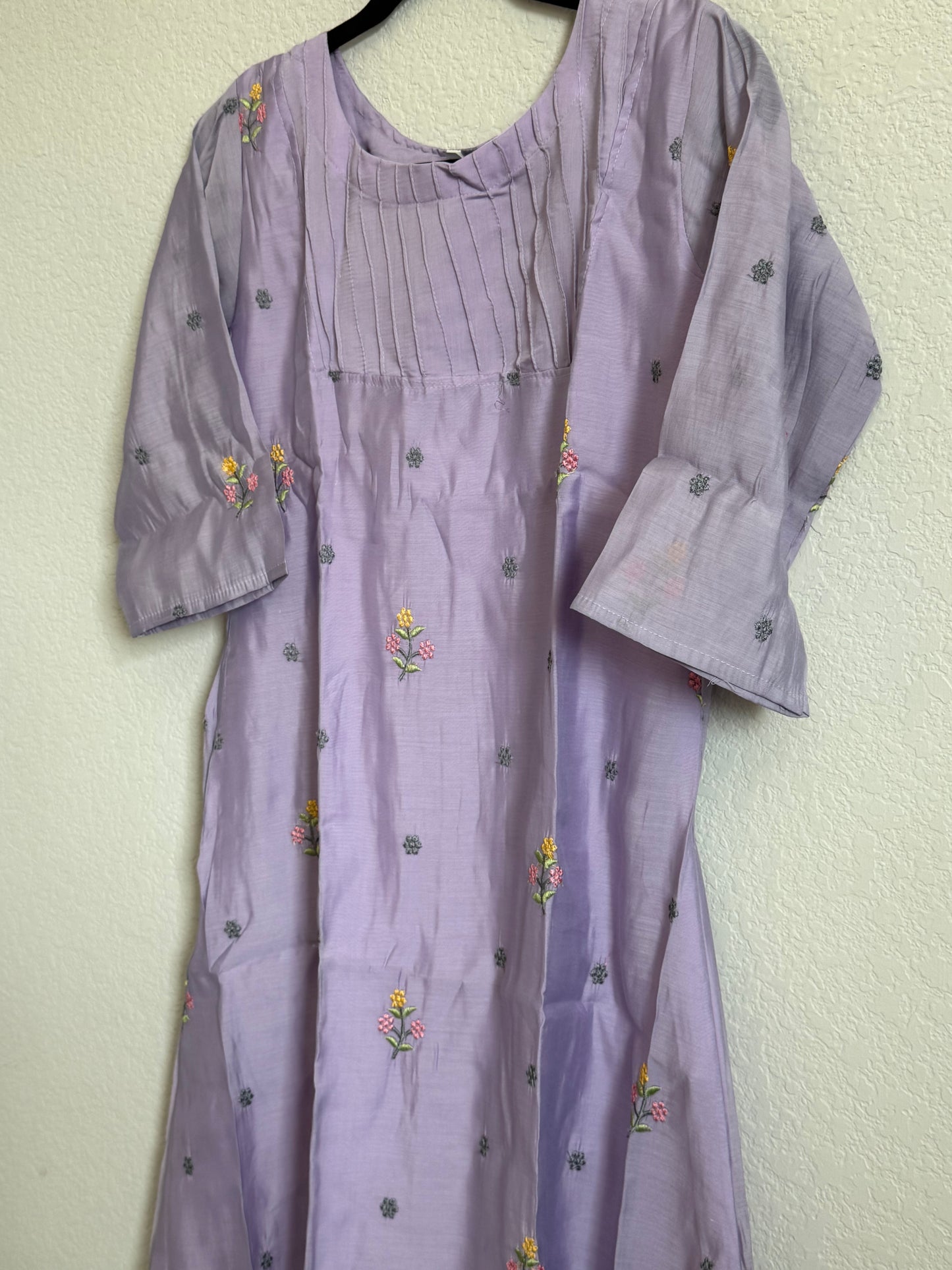 Lavendar Floral Embroidered Mul Chanderi A-line Kurti