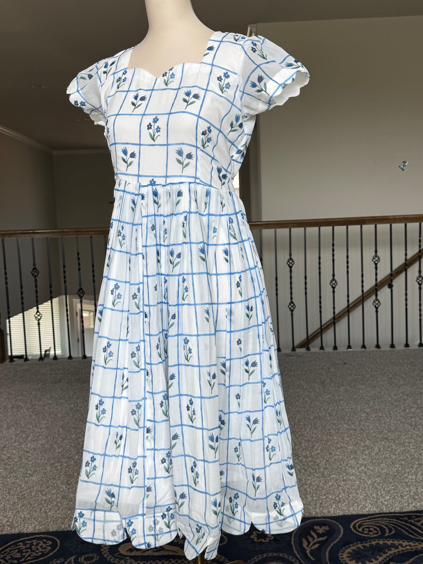 White and Blue Floral Georgette scallop style frock with short scallop sleeve