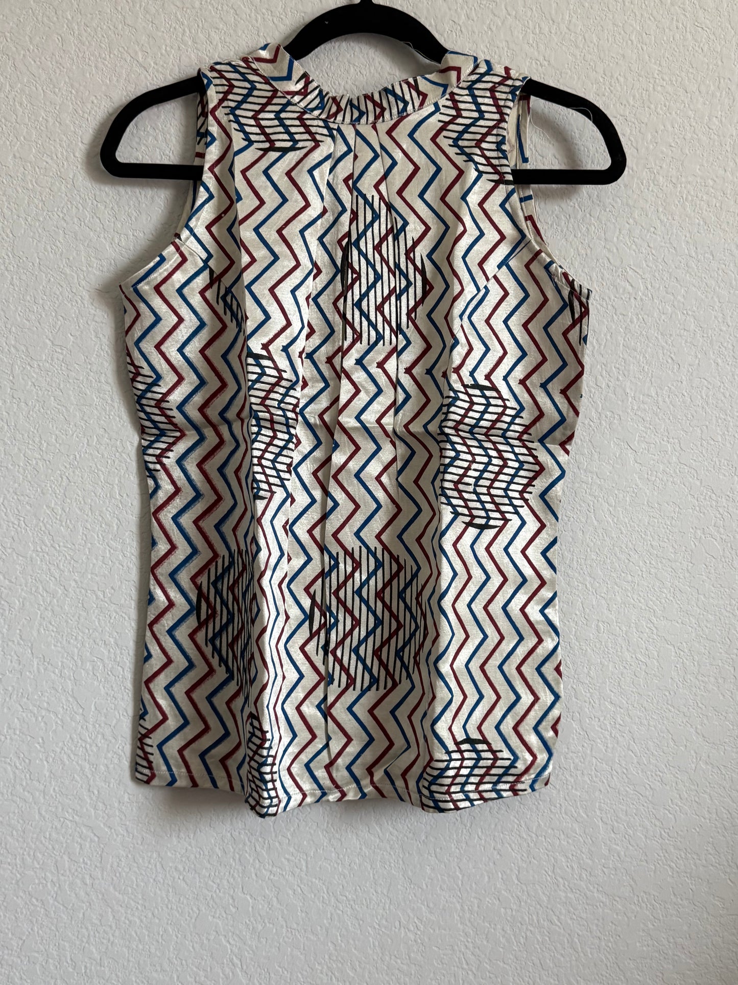Chevron Print Mashru Silk Sleeveless Halter Neck Short Top