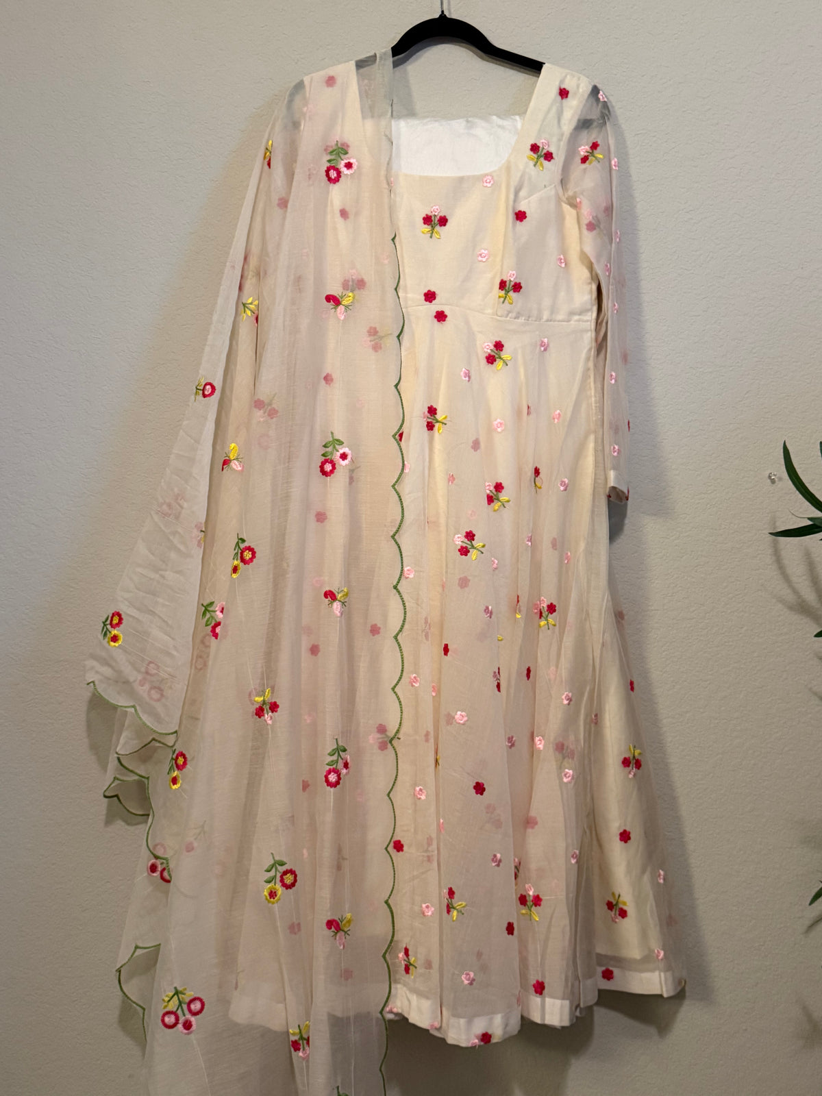 Ivory Shade Mul Chanderi Heavy Flared Floral Anarkali Set - Top, Pant and Dupatta