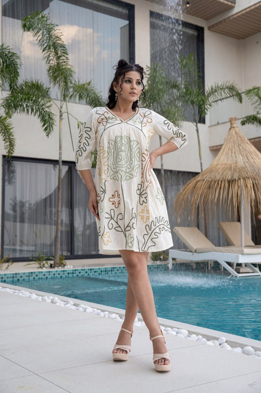 White cotton embroidery short dress