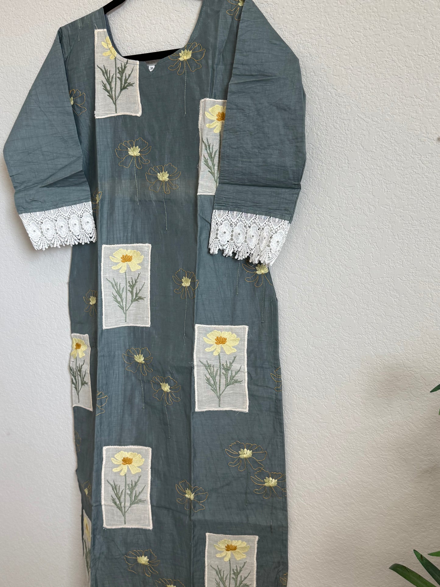 Gray Mul Chanderi Straight Cut Kurti - Lace Sleeves Pattern