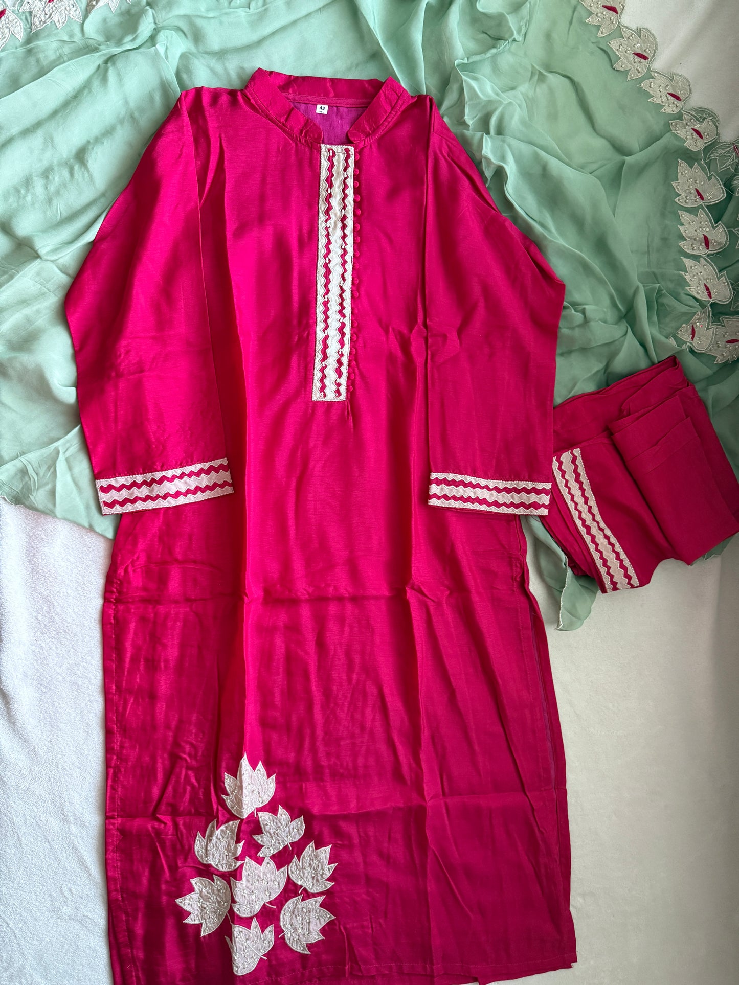 Pink applique straight cut kurti set with mint green applique cut work dupatta