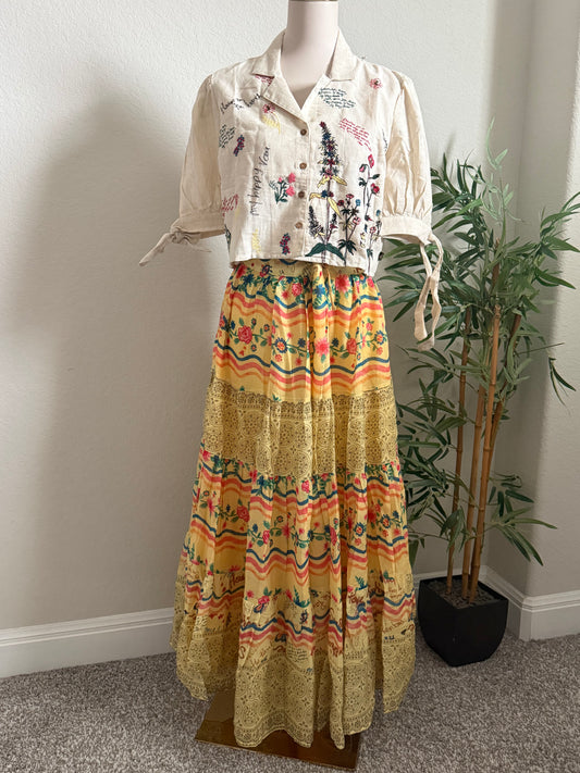 Yellow cotton skirt with white crop top