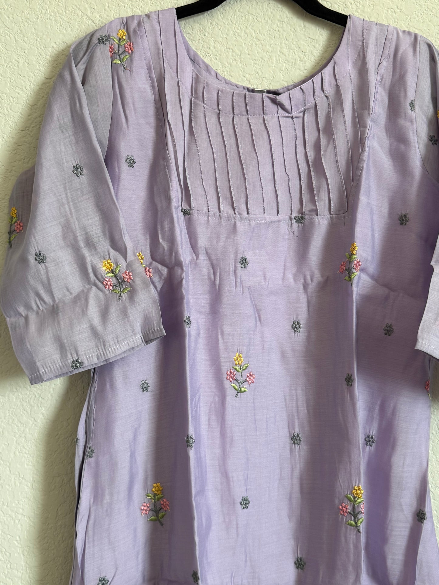 Lavendar Floral Embroidered Mul Chanderi A-line Kurti