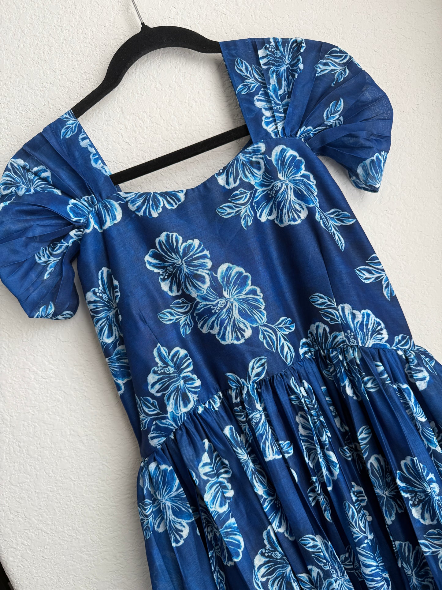 Blue floral chanderi swan sleeve midi dress