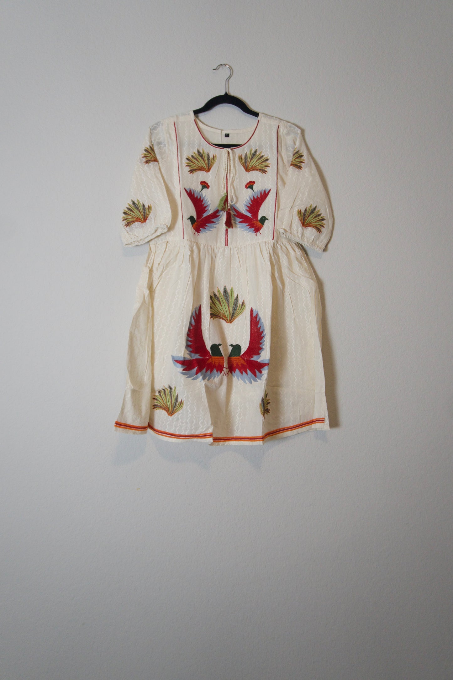 White birds pattern cotton embroidery short dress