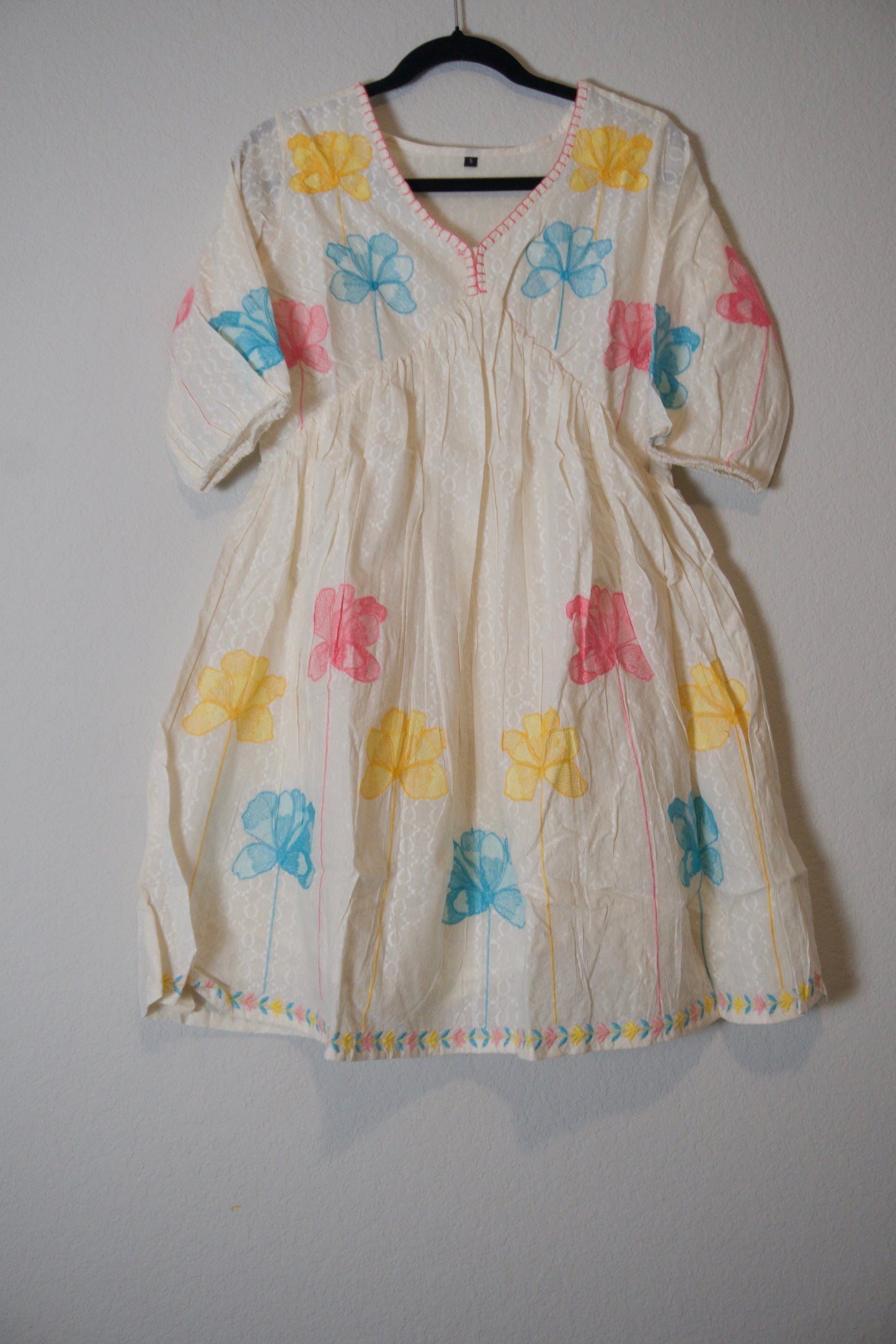 White blue yellow cotton embroidery short dress