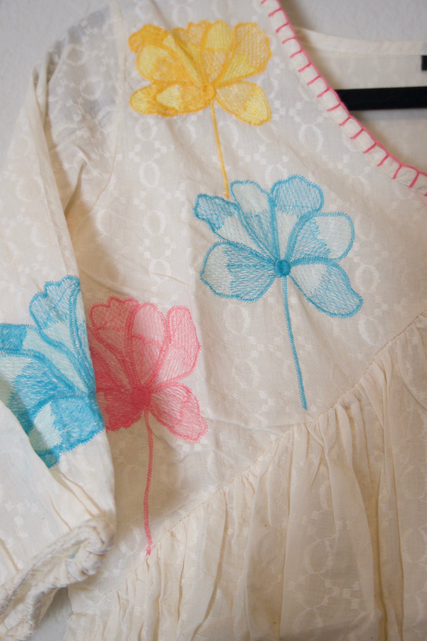 White blue yellow cotton embroidery short dress