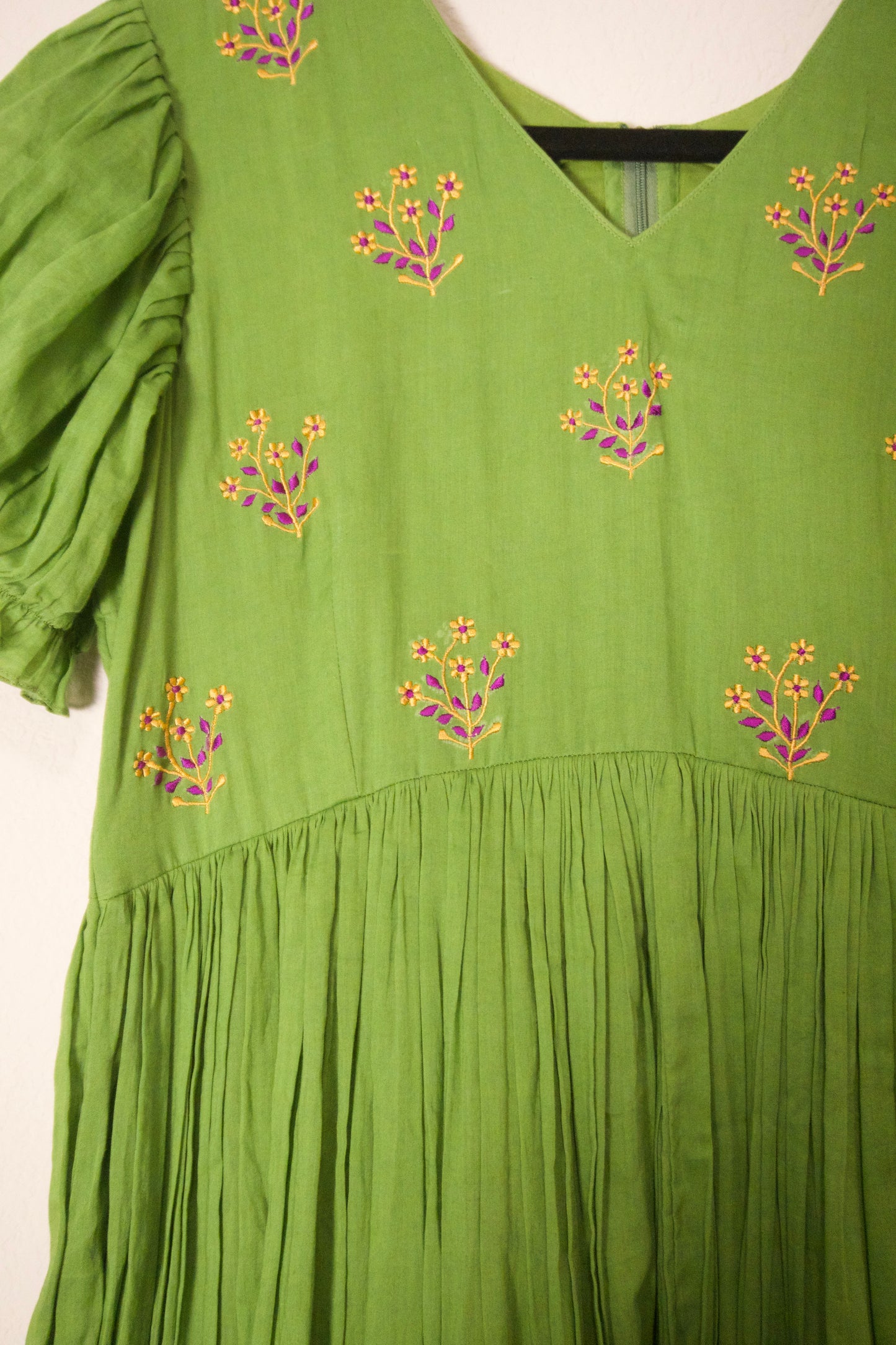Green mul cotton floral embroidered frock with fitted sleeves