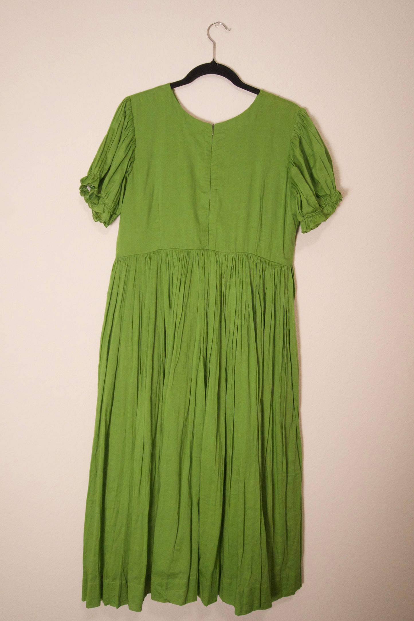 Green mul cotton floral embroidered frock with fitted sleeves