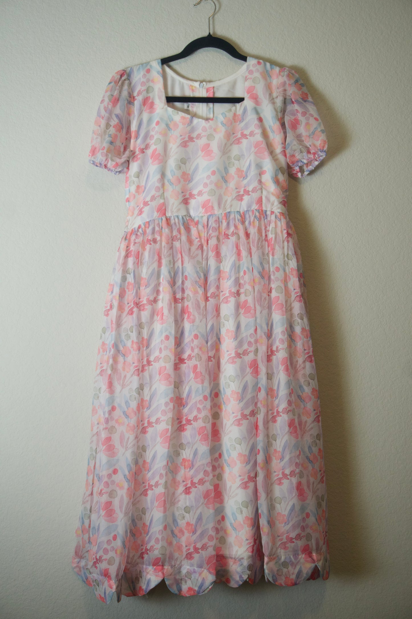 White Floral Soft Georgette Flowy Frock - Scalloped Flare