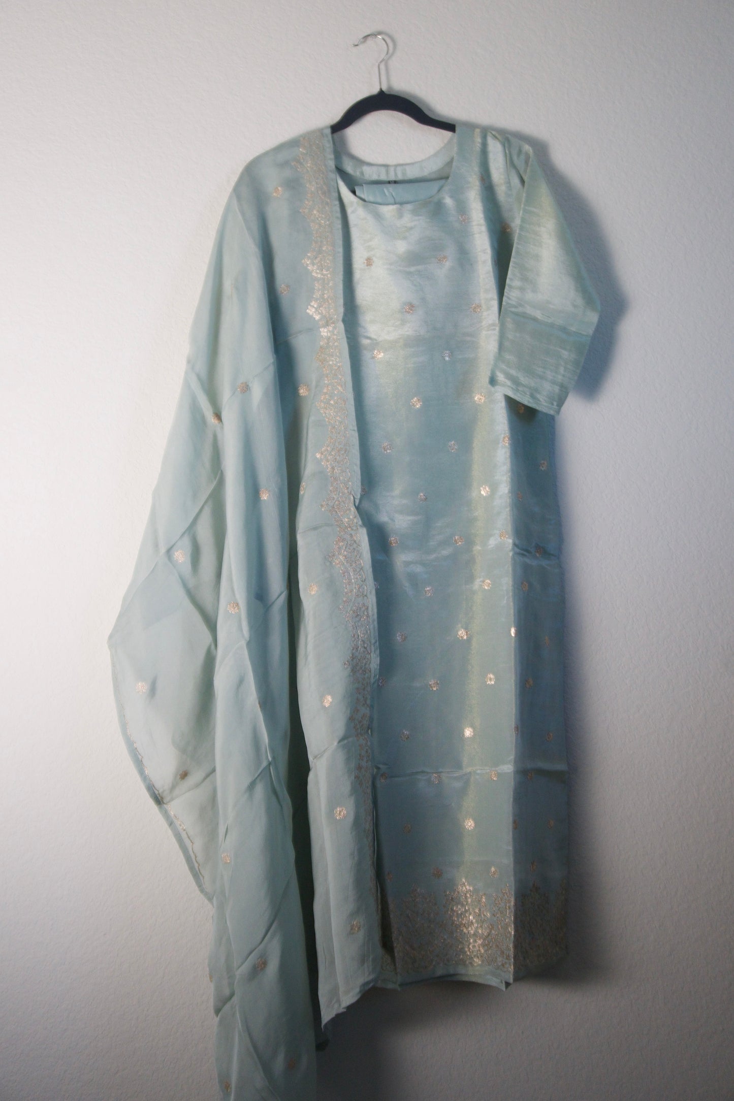 Powder green tissue straight cut 3 piece suit set