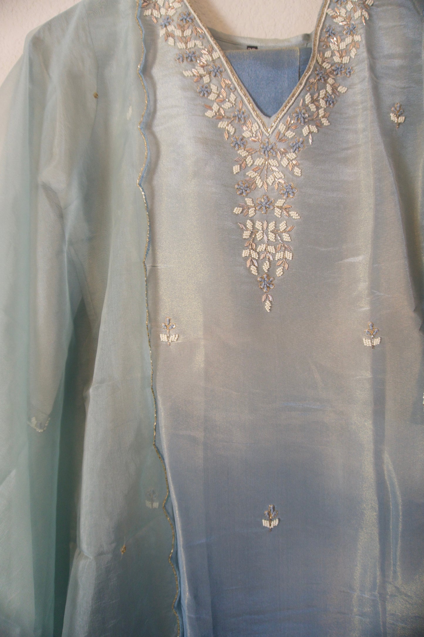 Sea blue ombre pure tissue handwork butties A-line suit set