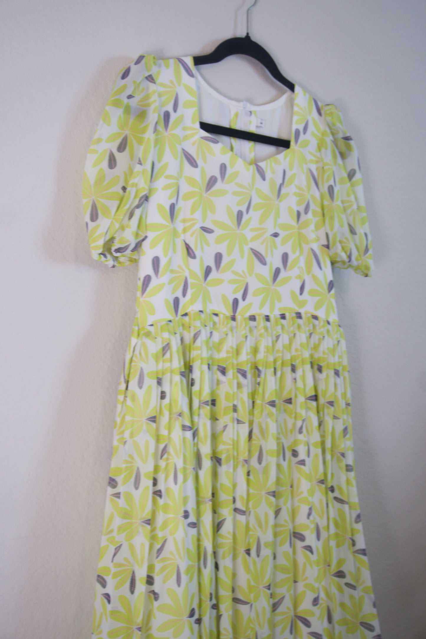 White and Green Floral Georgette Scallop flare frock with elbow elastic sleeves