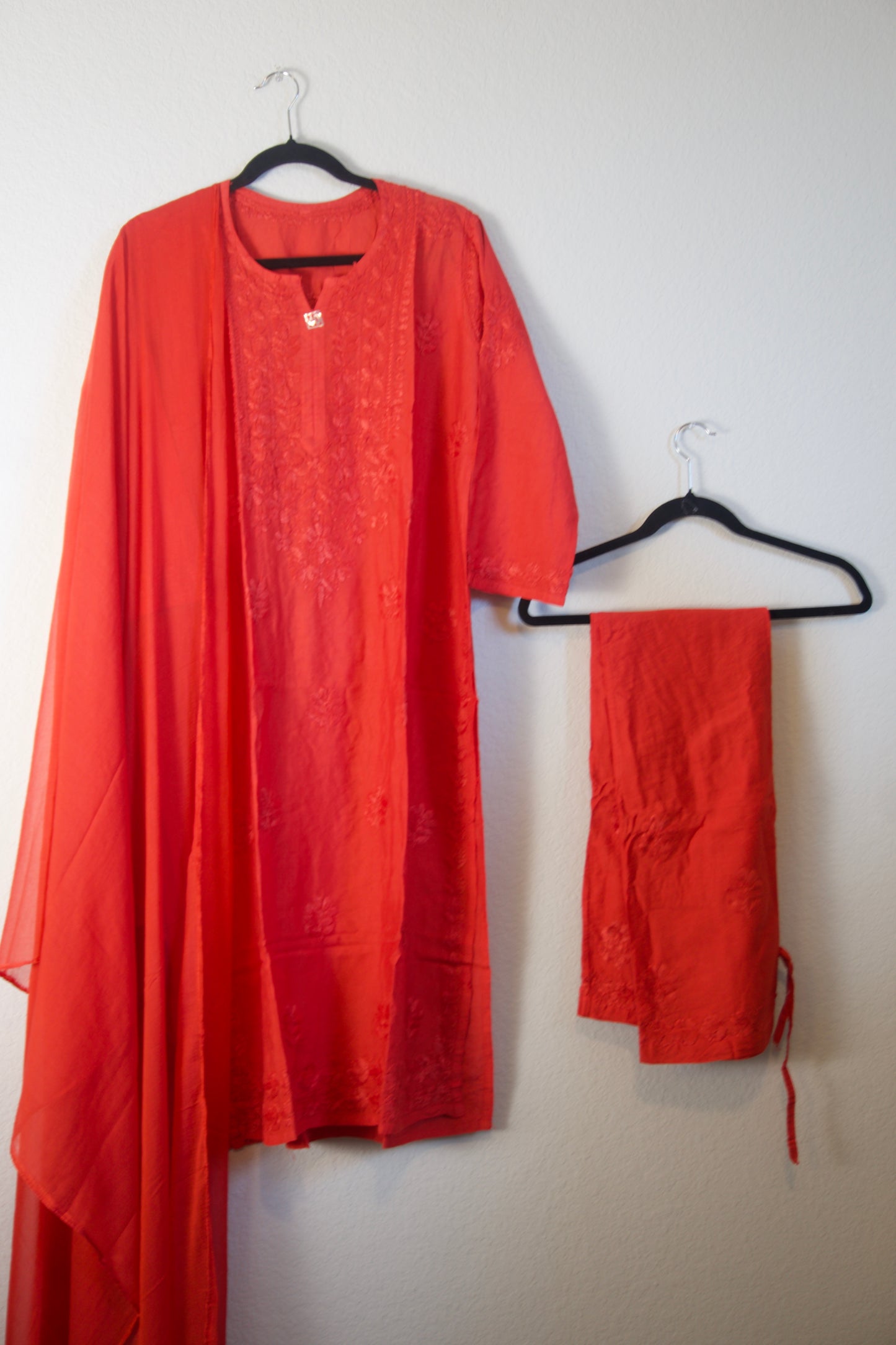 Red Chikankari Chanderi 3 piece kurti set with chiffon lace dupatta
