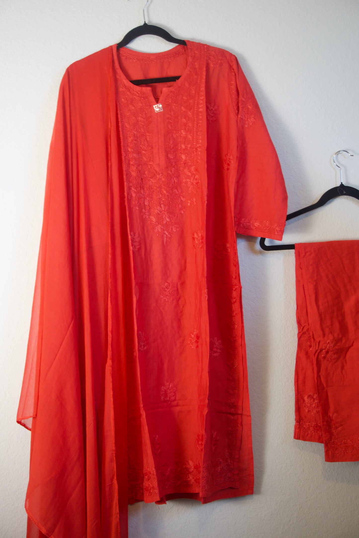 Red Chikankari Chanderi 3 piece kurti set with chiffon lace dupatta
