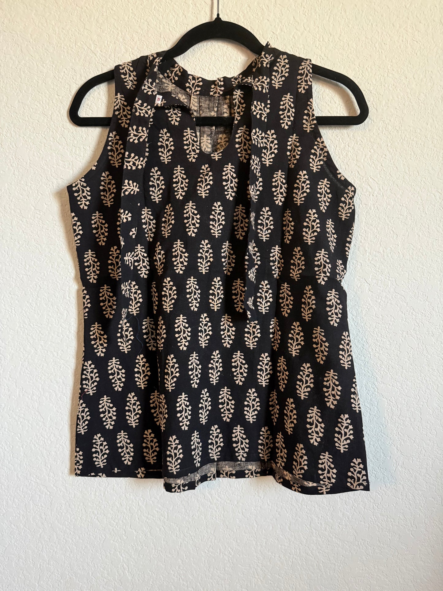 Black Cotton Sleeveless Halter Neck Short Top