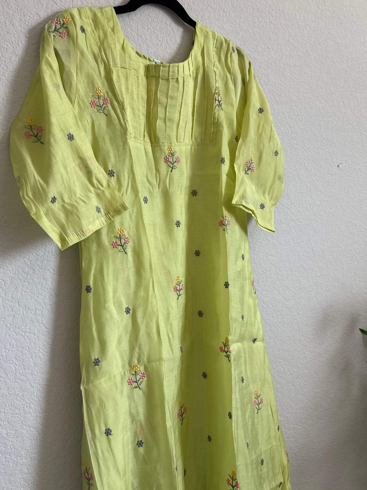 Green Floral Embroidered Mul Chanderi A-line Kurti