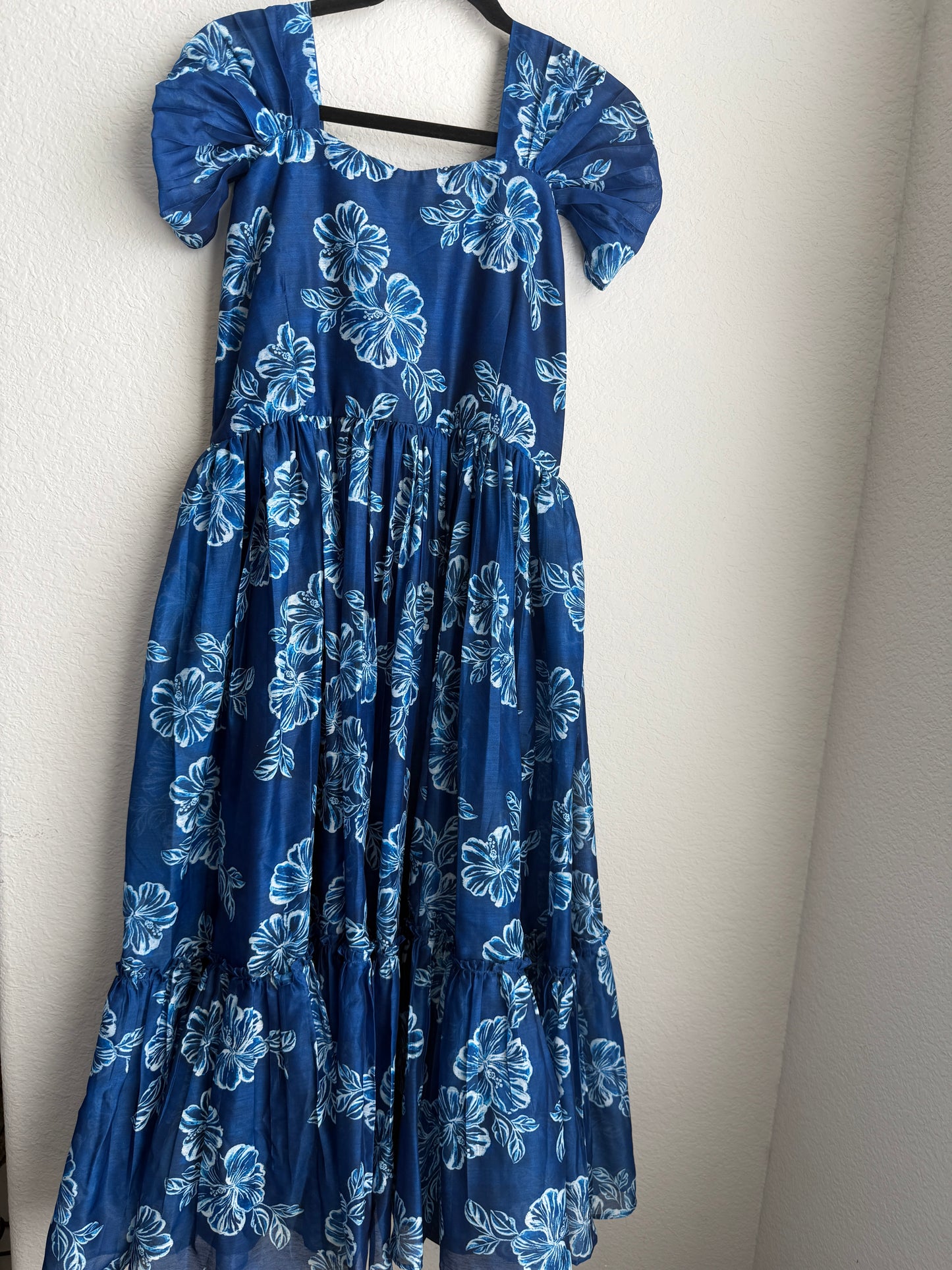 Blue floral chanderi swan sleeve midi dress