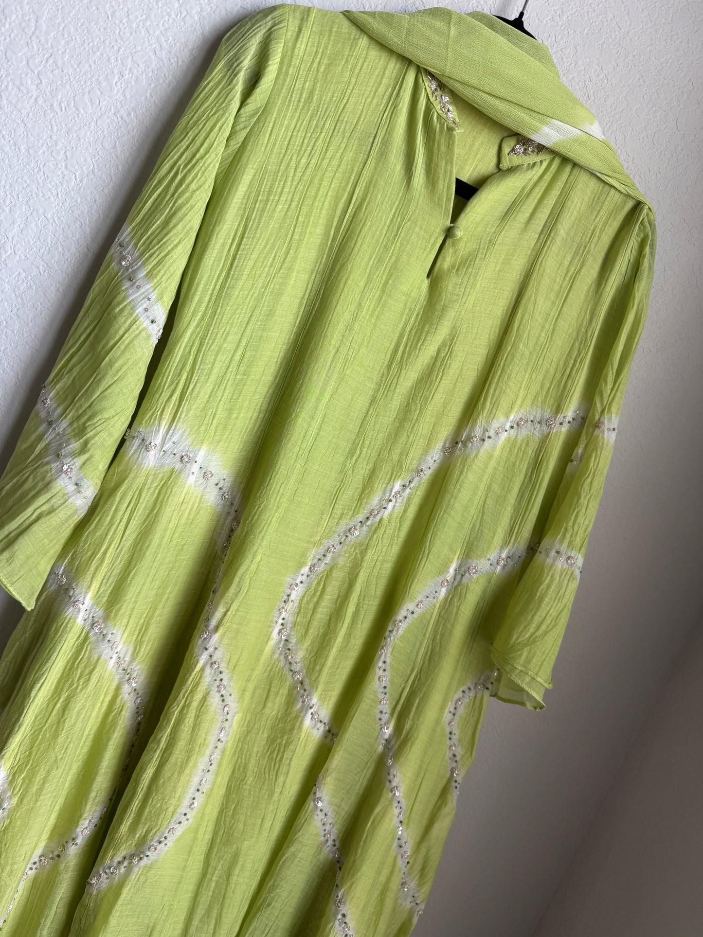 Parrot green mul chanderi A-line kurti set with chiffon dupatta