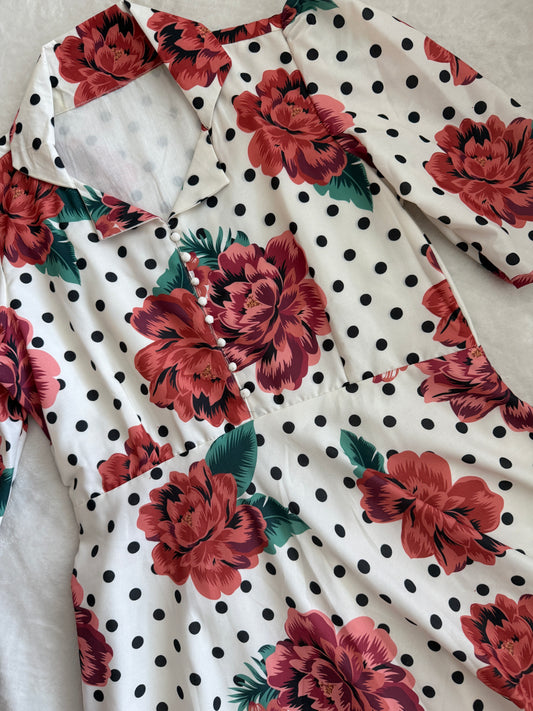 Polka Dot & Floral Collared Midi Dress with Belt – Retro Summer Look