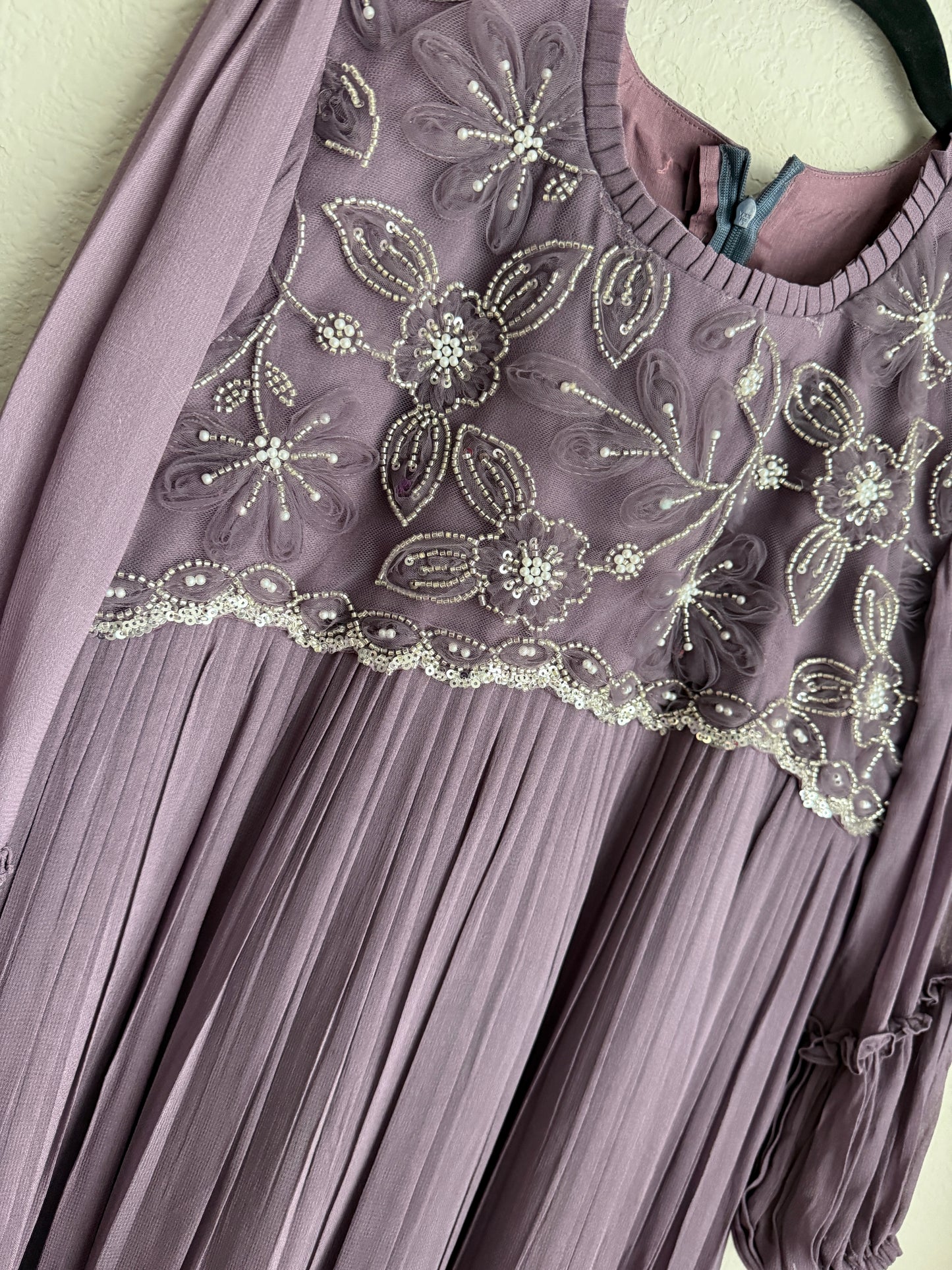Mauve shade georgette designer tunic with a unique yolk pattern