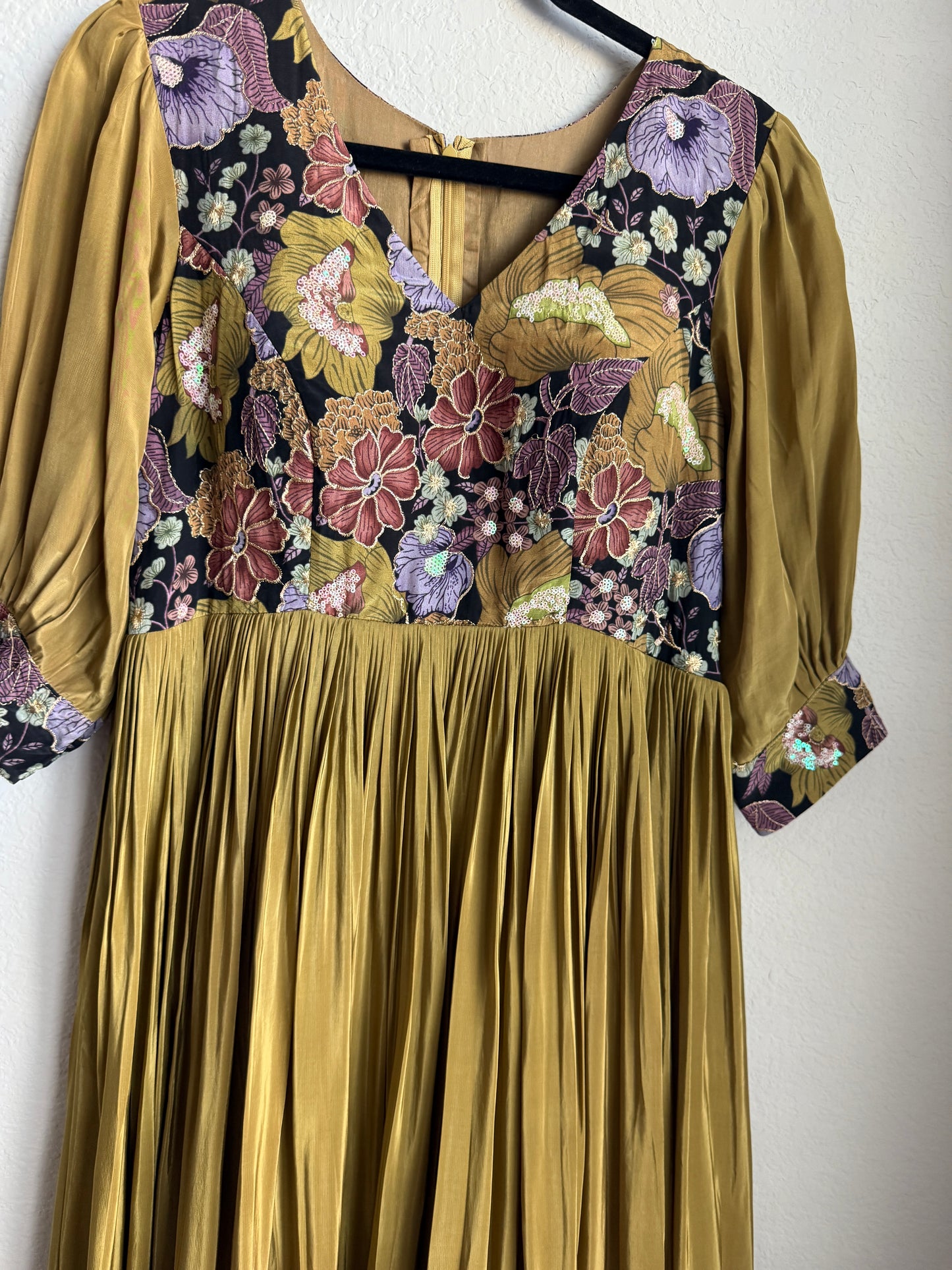 Mehendi Green with black dual shade crape long anarkali dress