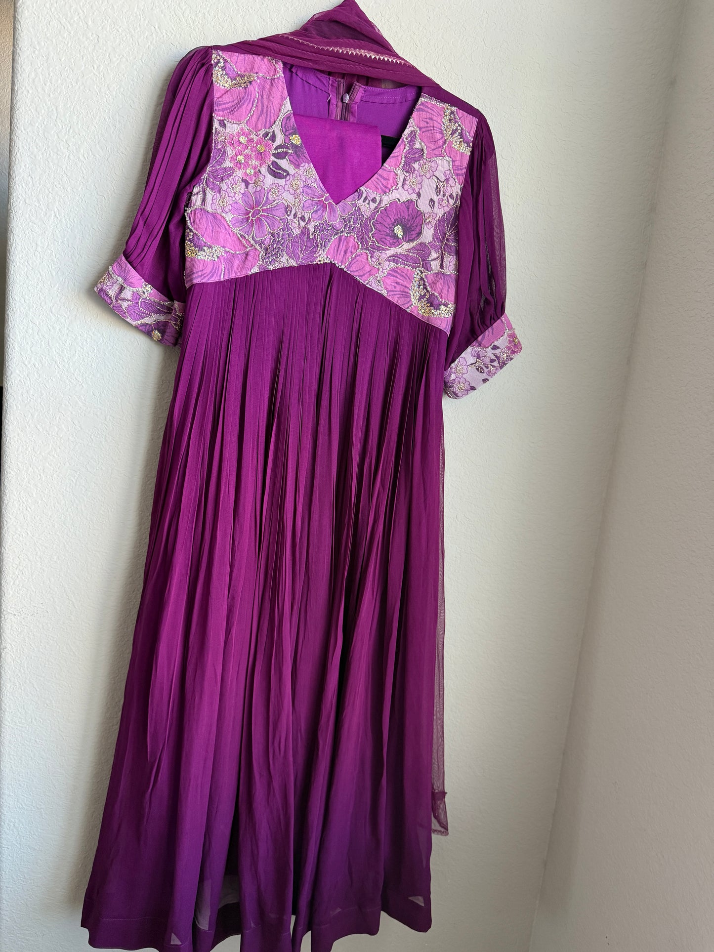 Magenta shade georgette alia cut kurti set with net dupatta